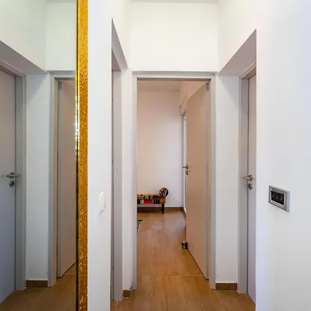 Apartament Awesome In With Wifi Ražanac